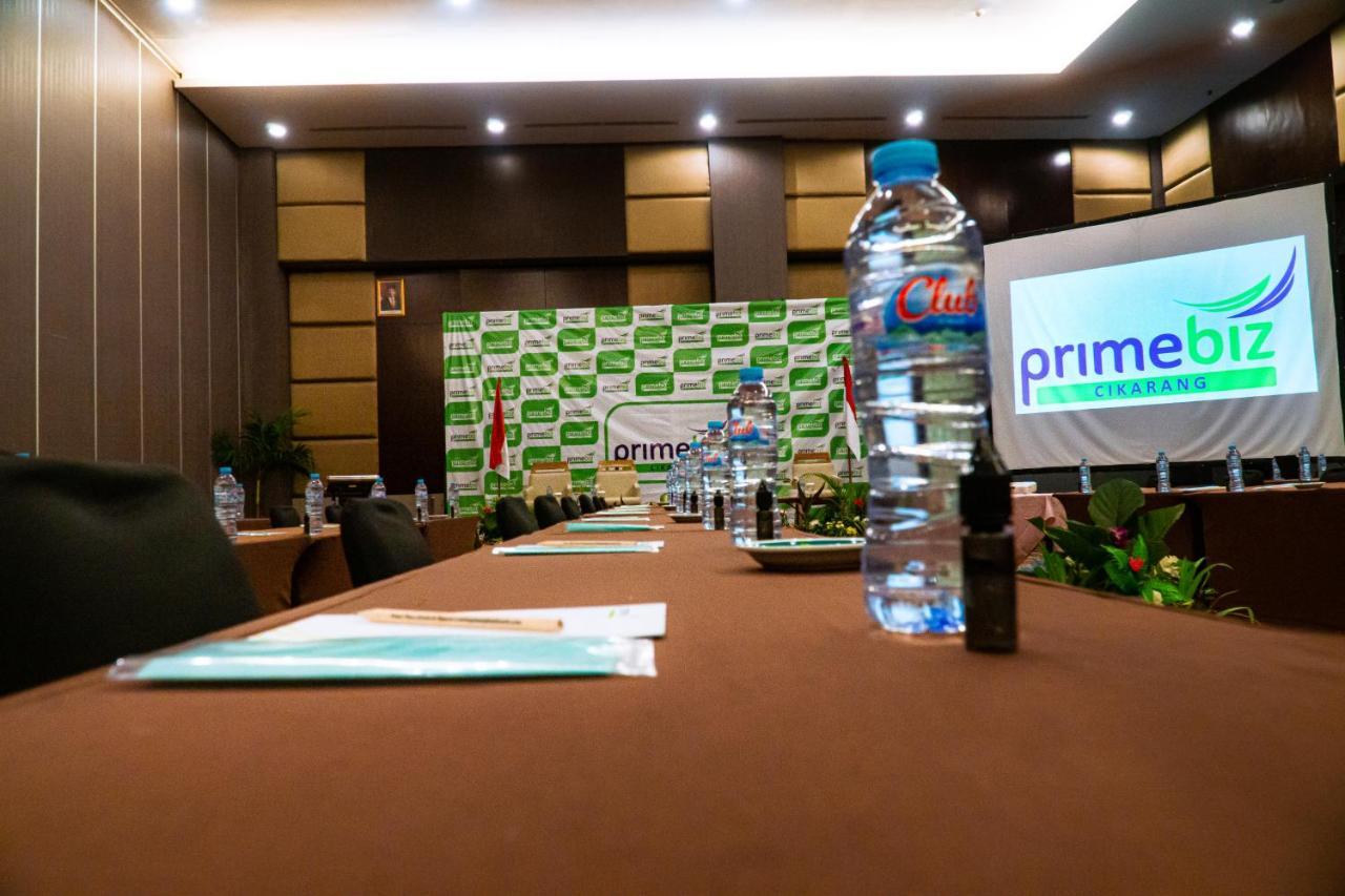 Primebiz Cikarang Hotel Exterior foto