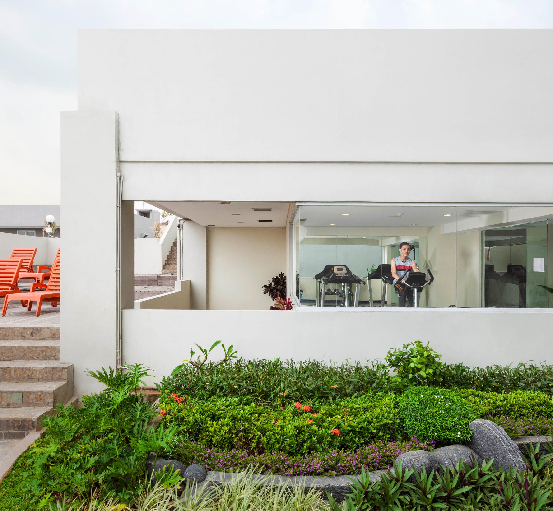 Primebiz Cikarang Hotel Exterior foto