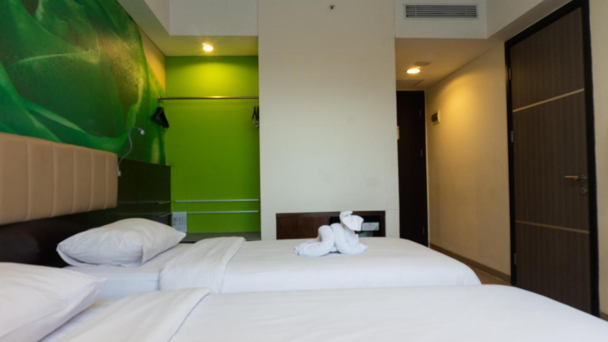 Primebiz Cikarang Hotel Exterior foto