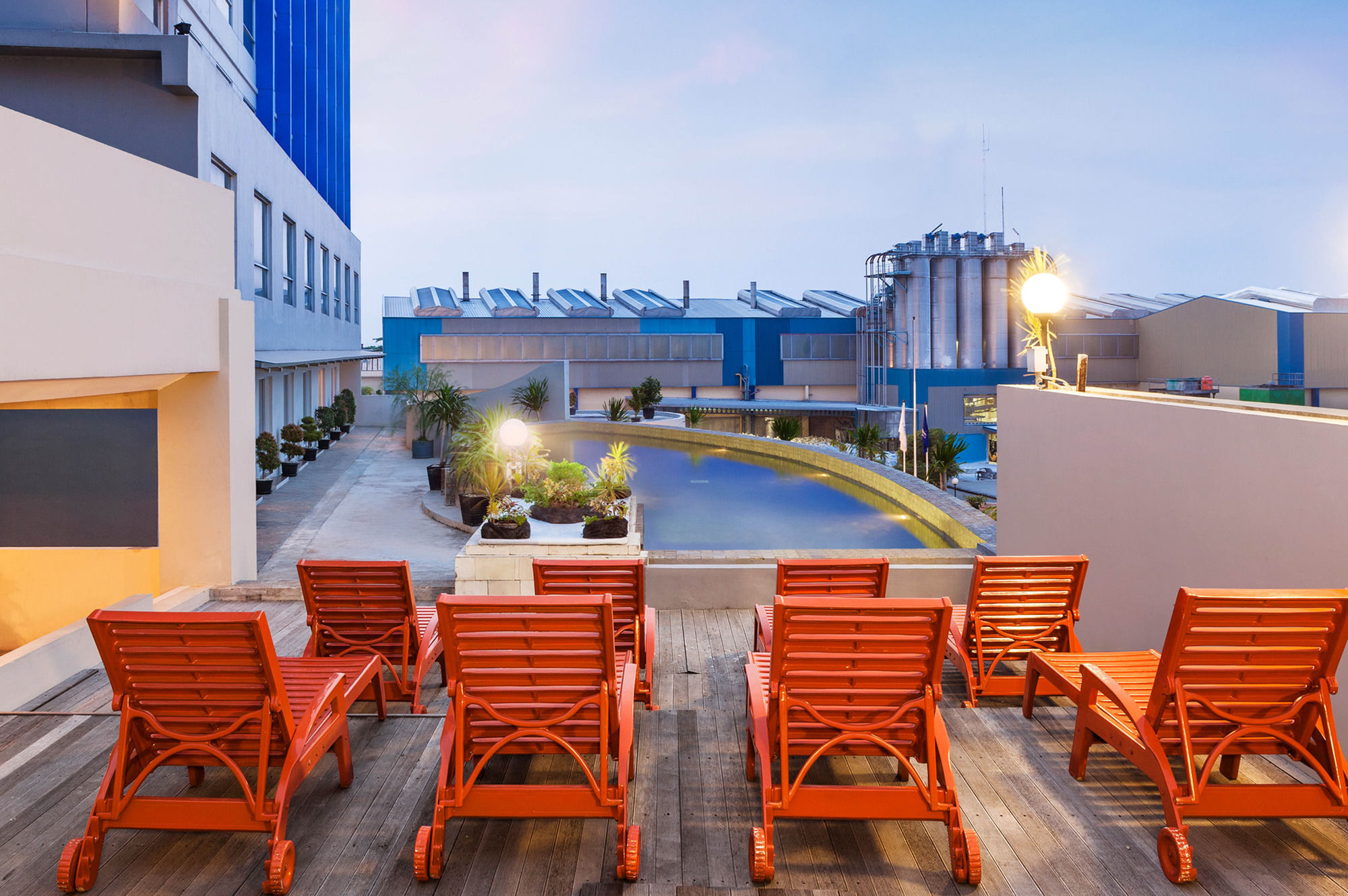 Primebiz Cikarang Hotel Exterior foto