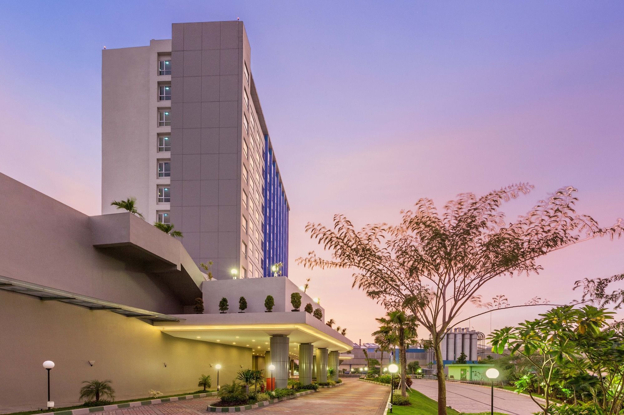 Primebiz Cikarang Hotel Exterior foto